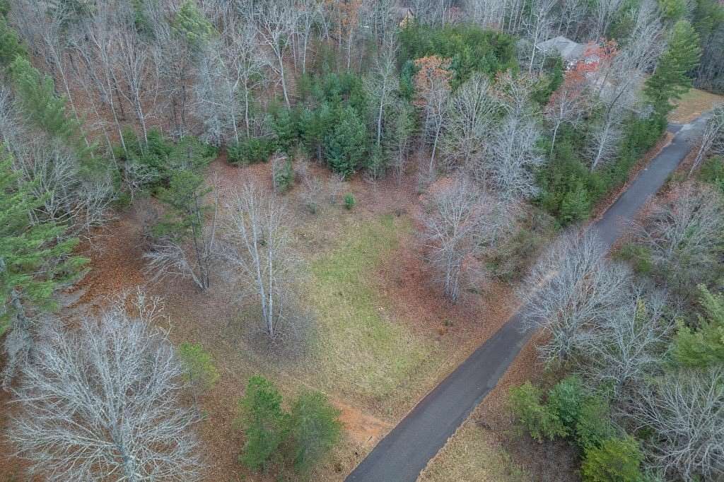 0.815 Acres of Residential Land for Sale in Blairsville, Georgia