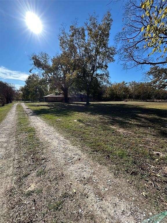 2 Acres of Residential Land with Home for Lease in Emory, Texas