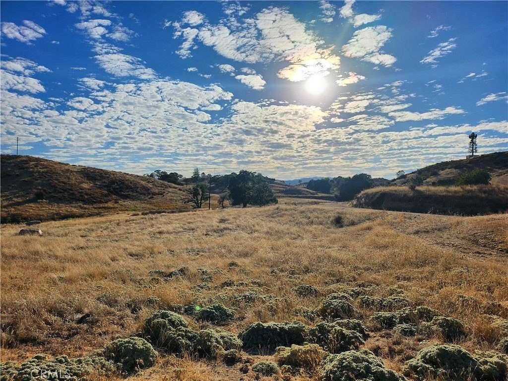 22 Acres of Agricultural Land for Sale in Creston, California