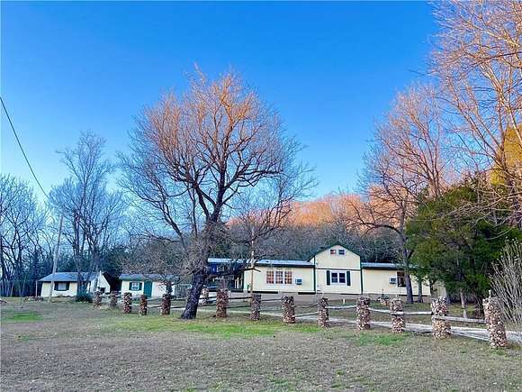 20 Acres of Recreational Land with Home for Sale in Yellville, Arkansas