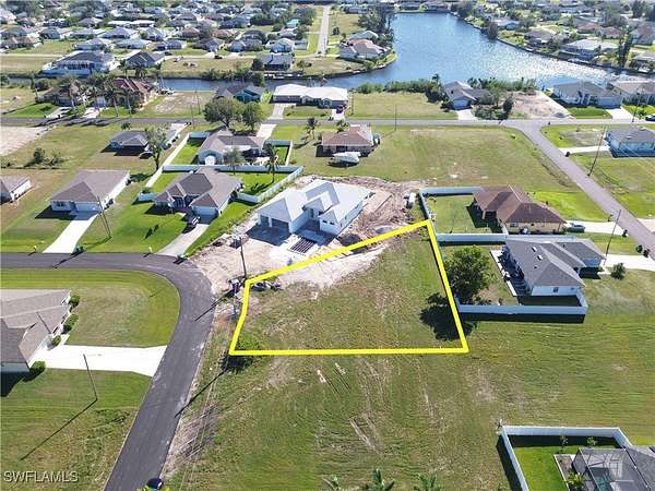 0.28 Acres of Residential Land for Sale in Cape Coral, Florida
