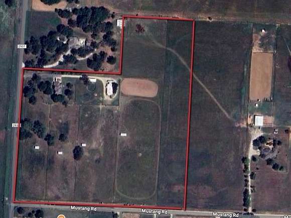 46.128 Acres of Agricultural Land for Sale in Pilot Point, Texas