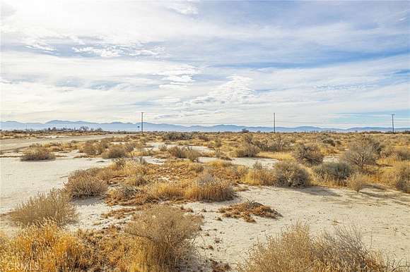 1.171 Acres of Residential Land for Sale in Lancaster, California