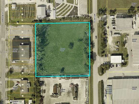 1.854 Acres of Mixed-Use Land for Lease in Fort Myers, Florida