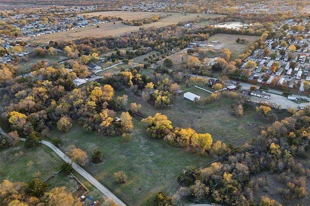 3.29 Acres of Land for Sale in Dallas, Texas