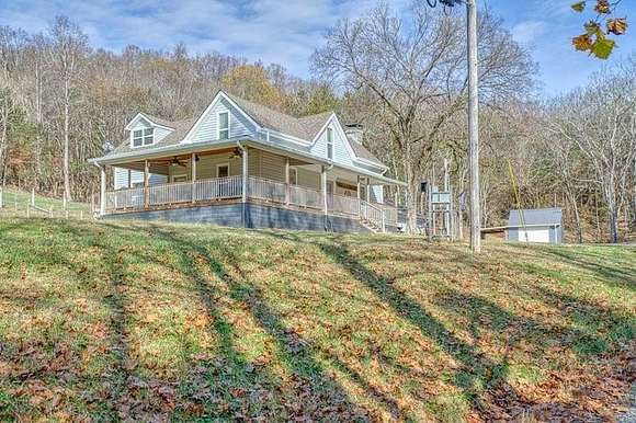 97.46 Acres of Land with Home for Sale in Gainesboro, Tennessee