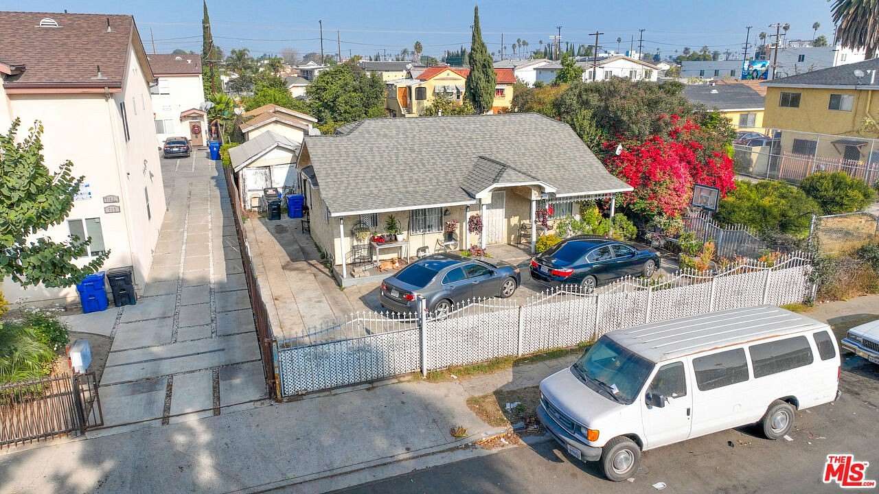 0.214 Acres of Residential Land for Sale in Los Angeles, California