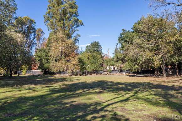 2.1 Acres of Residential Land with Home for Sale in Sonoma, California