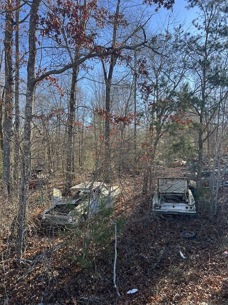 5 Acres of Residential Land for Sale in Lancing, Tennessee