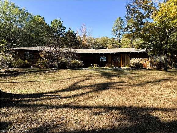 4.63 Acres of Residential Land with Home for Sale in Mansfield, Arkansas