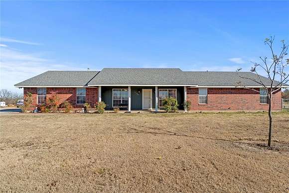 5.01 Acres of Residential Land with Home for Sale in Moore, Oklahoma