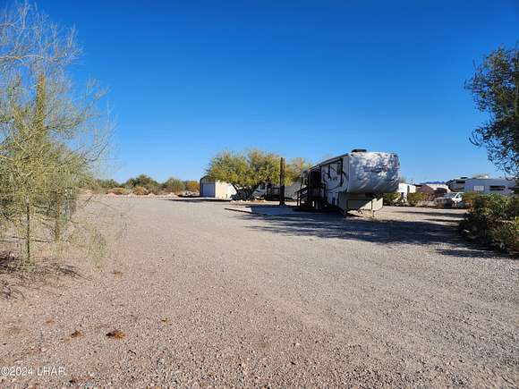 2.36 Acres of Land for Sale in Quartzsite, Arizona