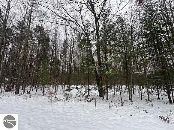 4.97 Acres of Land for Sale in Cadillac, Michigan