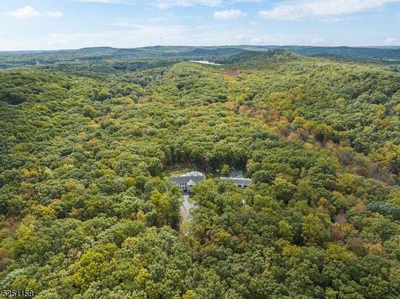 7.02 Acres of Residential Land with Home for Sale in Boonton Township, New Jersey