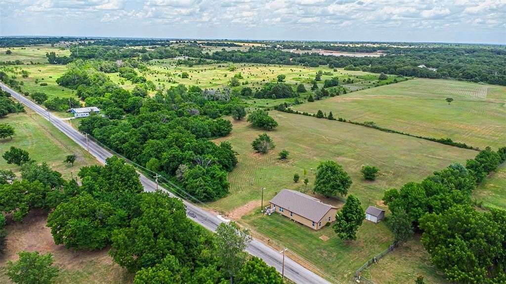 12.79 Acres of Land with Home for Sale in Blanchard, Oklahoma