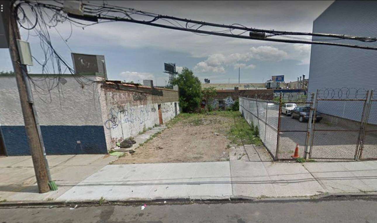 0.044 Acres of Commercial Land for Sale in Bronx, New York