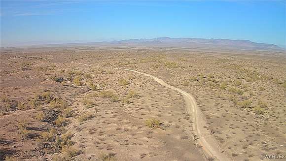 128 Acres of Land for Sale in Yucca, Arizona