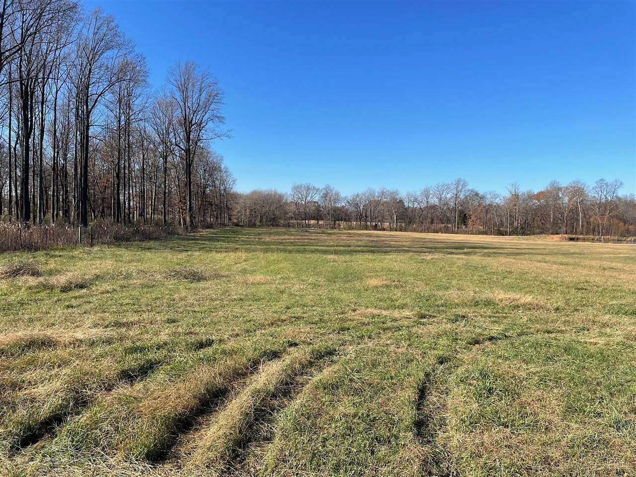 6 Acres of Land for Sale in Bowling Green, Kentucky