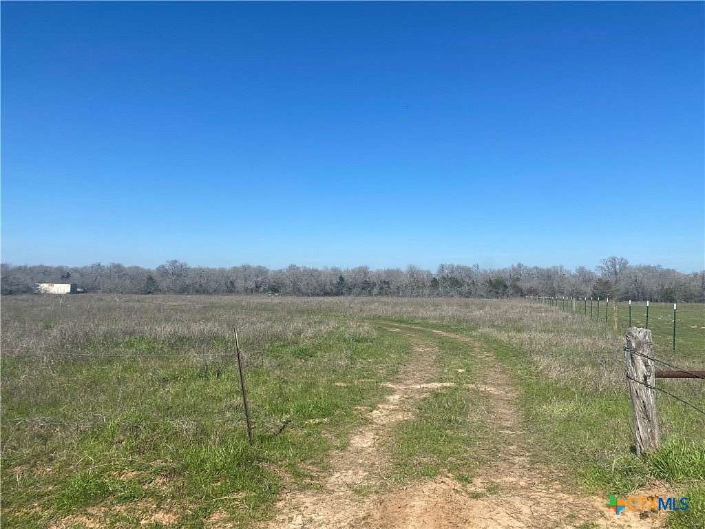 21.615 Acres of Recreational Land for Sale in Waelder, Texas