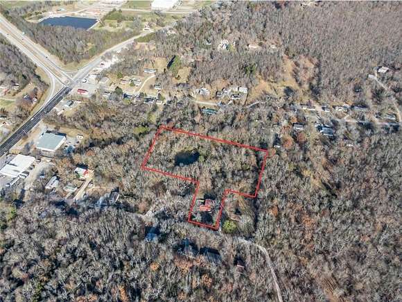 5.94 Acres of Residential Land with Home for Sale in Fayetteville, Arkansas