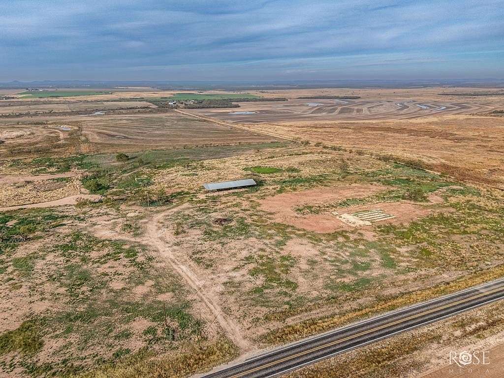 6 Acres of Residential Land for Sale in Miles, Texas