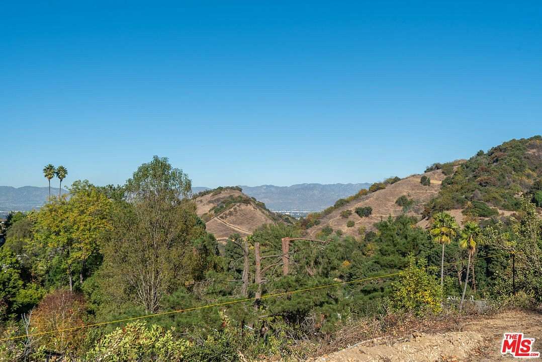 0.785 Acres of Residential Land for Sale in Sherman Oaks, California