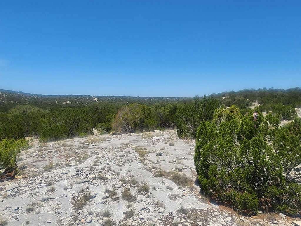 Land for Sale in Rocksprings, Texas