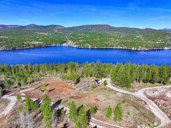 5 Acres of Residential Land for Sale in Cocolalla, Idaho