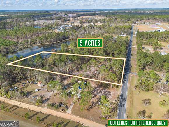 5 Acres of Residential Land with Home for Sale in Alma, Georgia