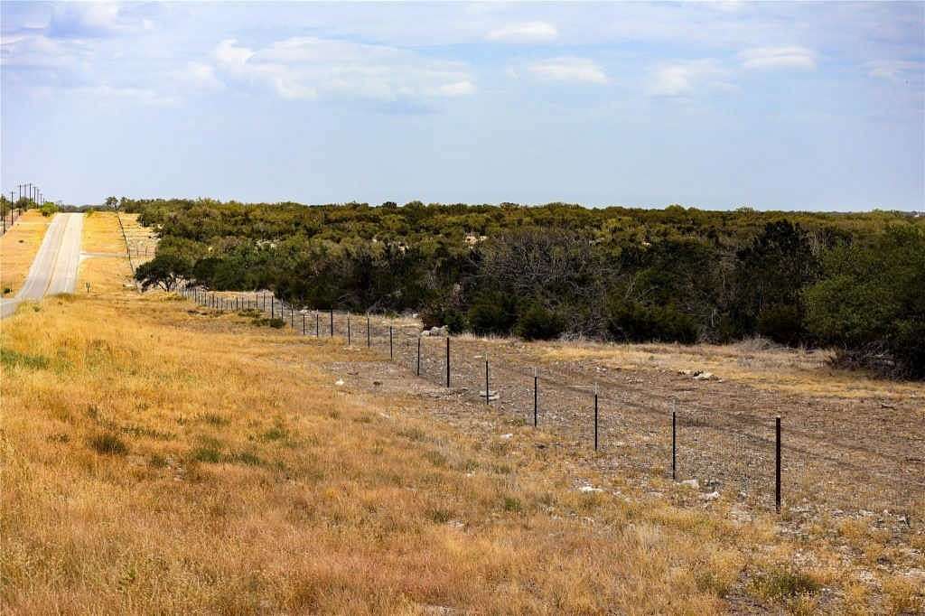 Residential Land for Sale in Mountain Home, Texas