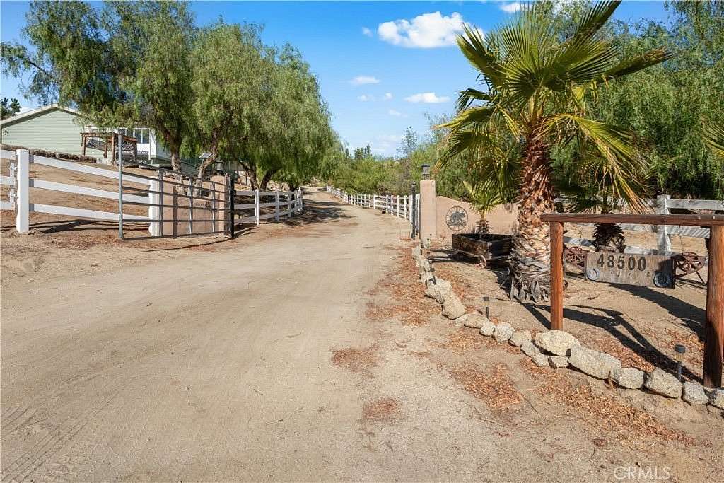 18.7 Acres of Land with Home for Sale in Aguanga, California