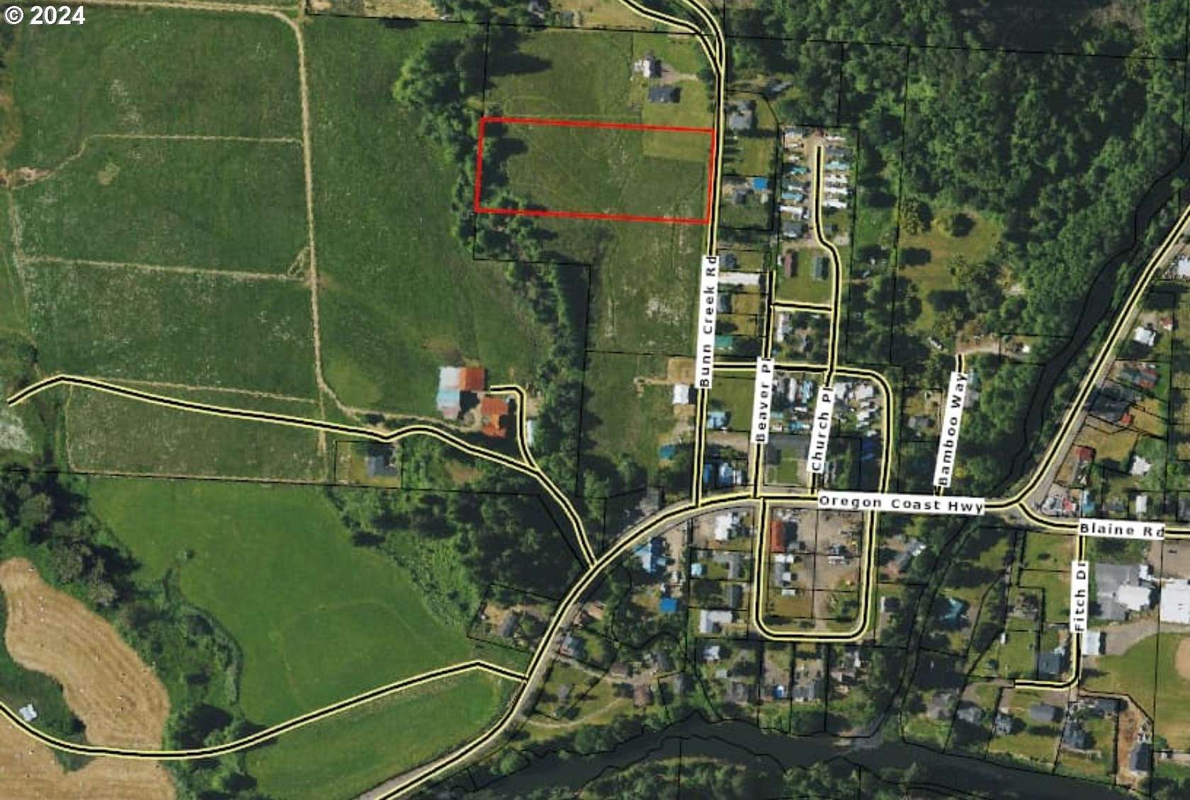 3.86 Acres of Residential Land for Sale in Cloverdale, Oregon