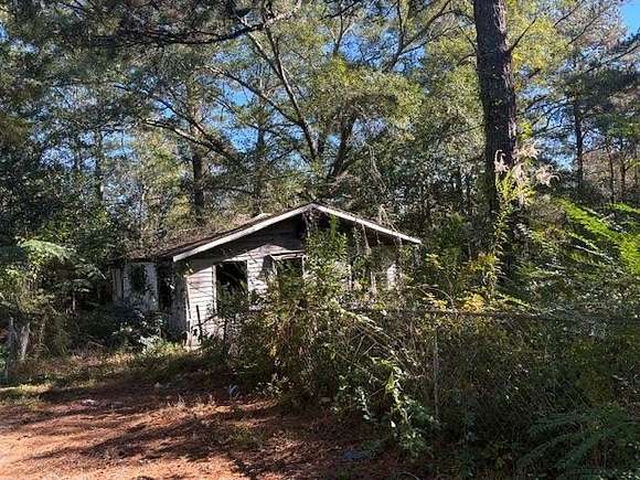 0.5 Acres of Land for Sale in Andalusia, Alabama