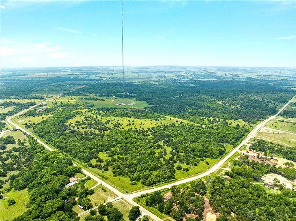 13.7 Acres of Land for Sale in Moody, Texas