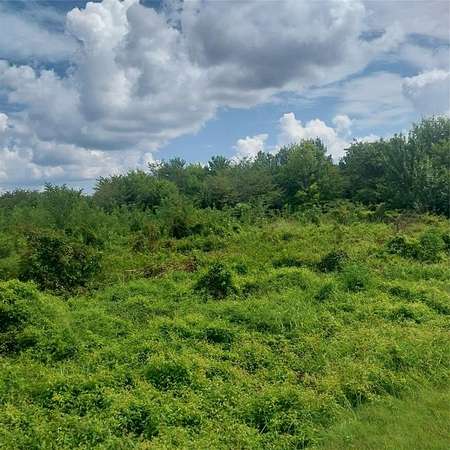 7.75 Acres of Land for Sale in Benton, Louisiana