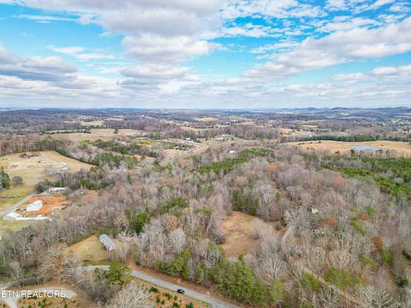 8.51 Acres of Agricultural Land for Sale in Sweetwater, Tennessee