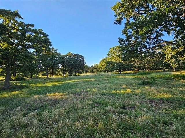 5 Acres of Land for Sale in Tahlequah, Oklahoma