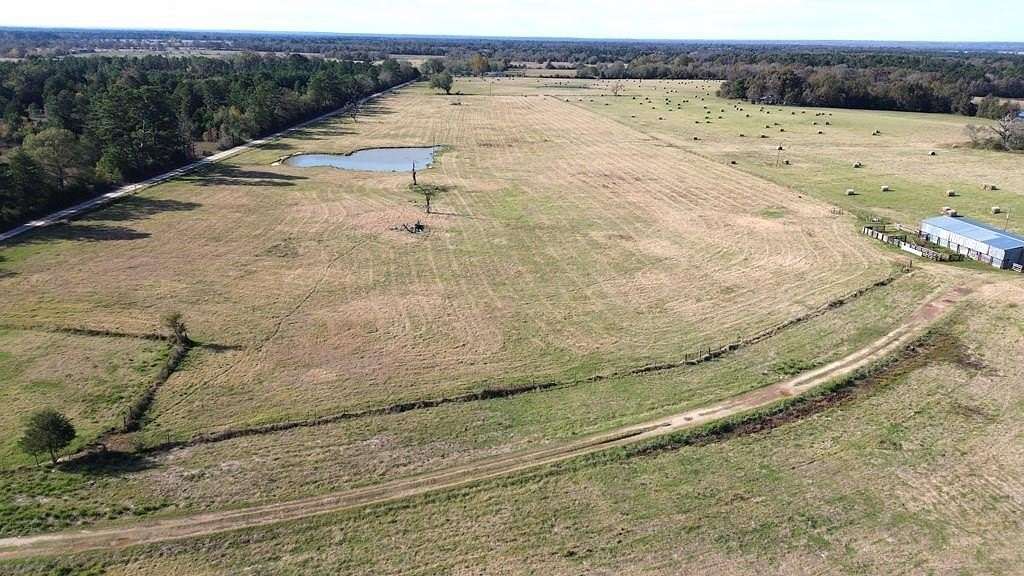 85.28 Acres of Agricultural Land for Sale in Crockett, Texas