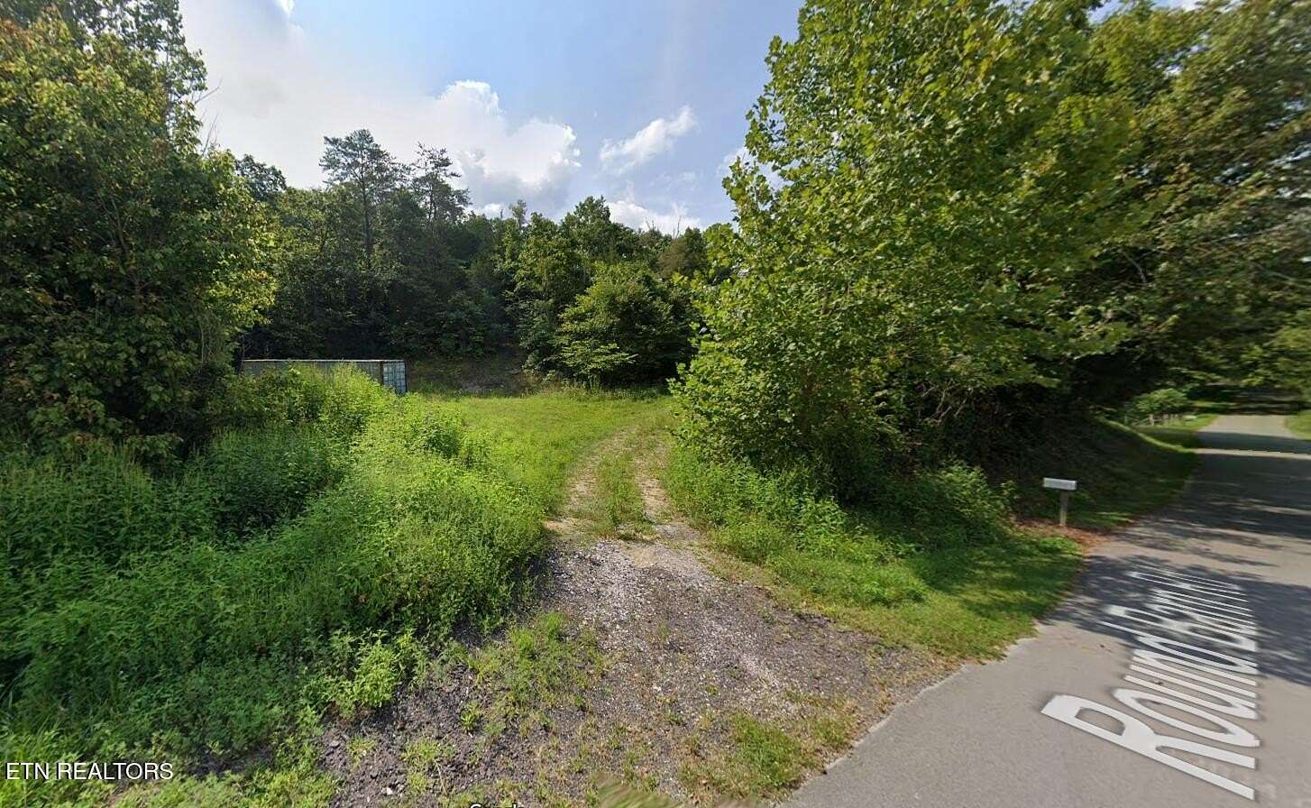 5 Acres of Residential Land for Sale in Powder Springs, Tennessee