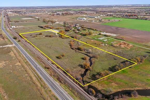 16.13 Acres of Commercial Land for Sale in Ponder, Texas