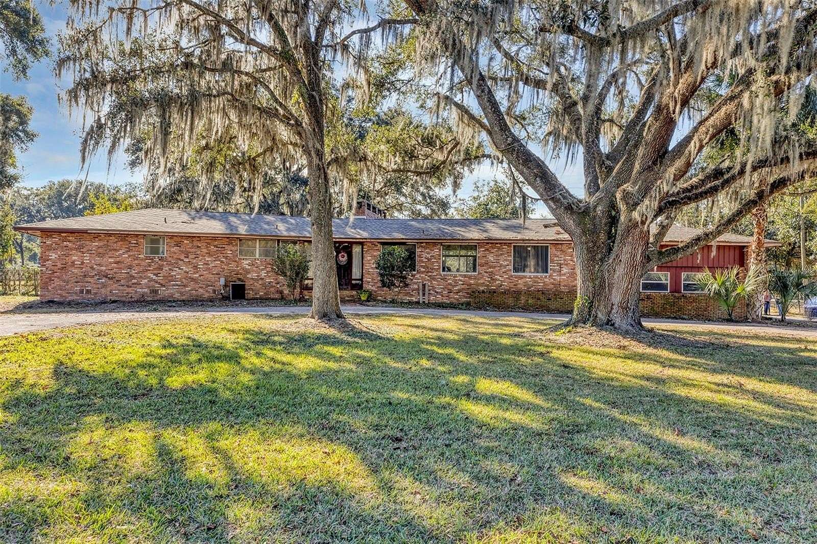 18.2 Acres of Land with Home for Sale in Ocala, Florida