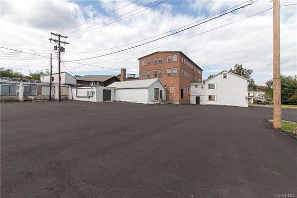 3.1 Acres of Commercial Land for Lease in Walden, New York