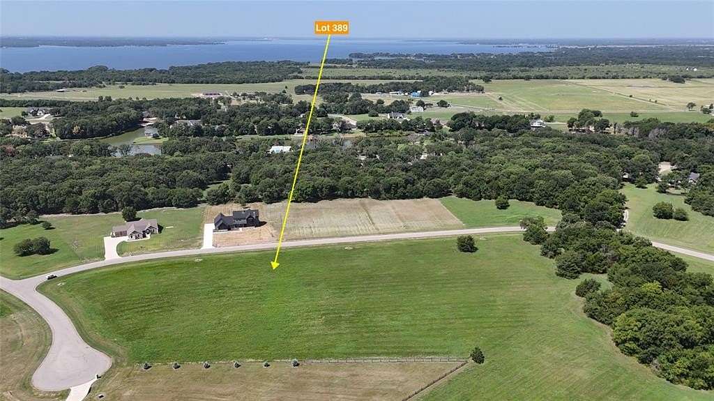 1 Acre of Land for Sale in Corsicana, Texas