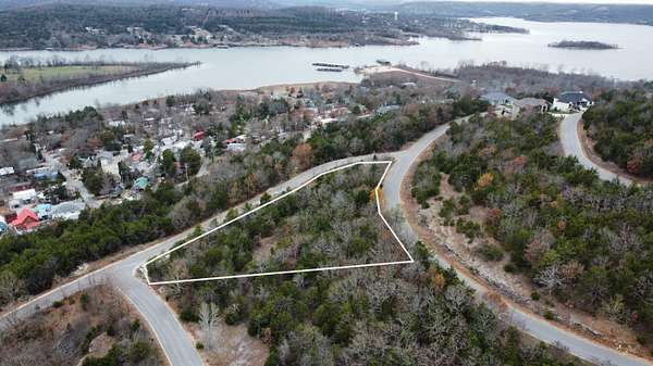 1 Acre of Residential Land for Sale in Hollister, Missouri