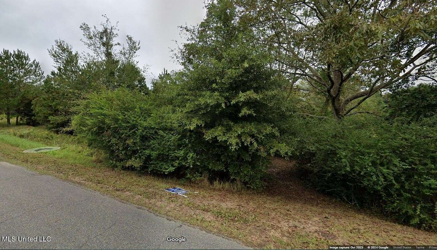 1.46 Acres of Residential Land for Sale in Moss Point, Mississippi