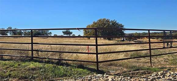 1.055 Acres of Residential Land for Sale in Springtown, Texas