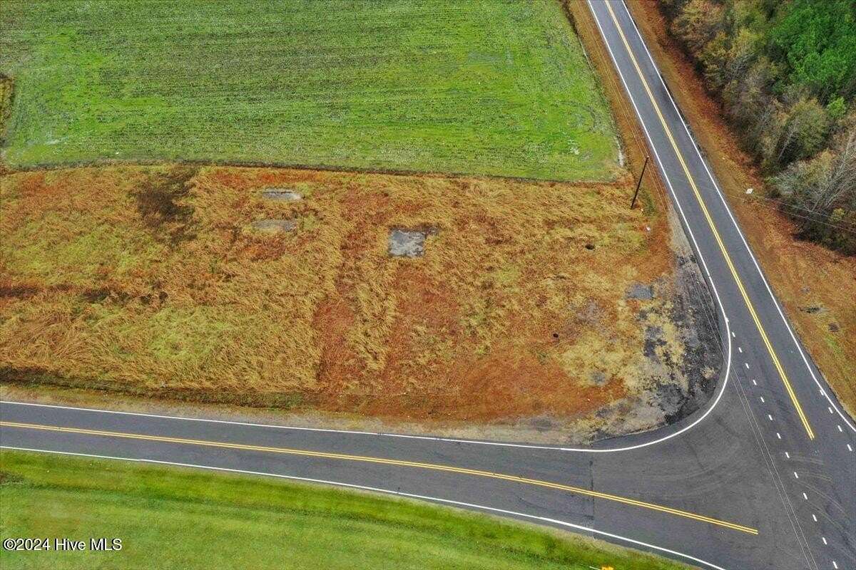 1 Acre of Mixed-Use Land for Sale in Halifax, North Carolina