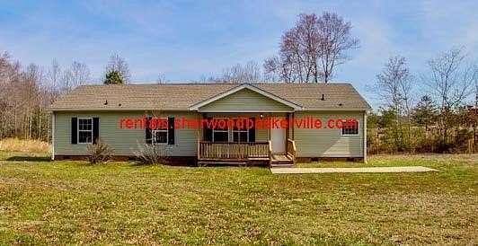 4.2 Acres of Residential Land with Home for Lease in Chase City, Virginia