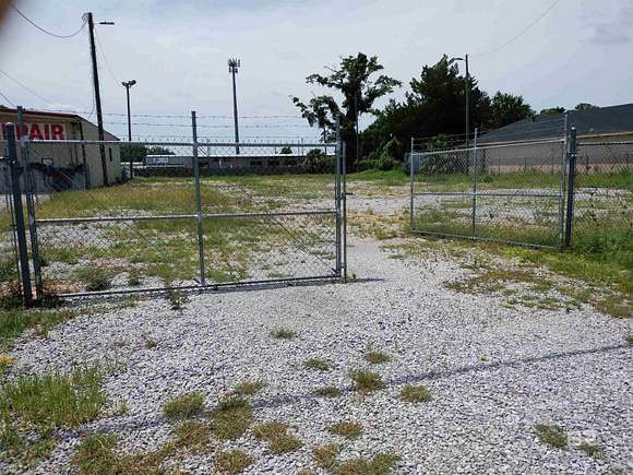 0.4 Acres of Commercial Land for Sale in Mobile, Alabama