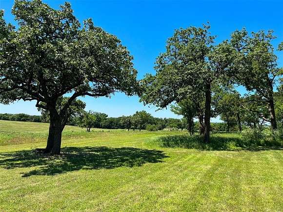 1.28 Acres of Residential Land for Sale in Guthrie, Oklahoma